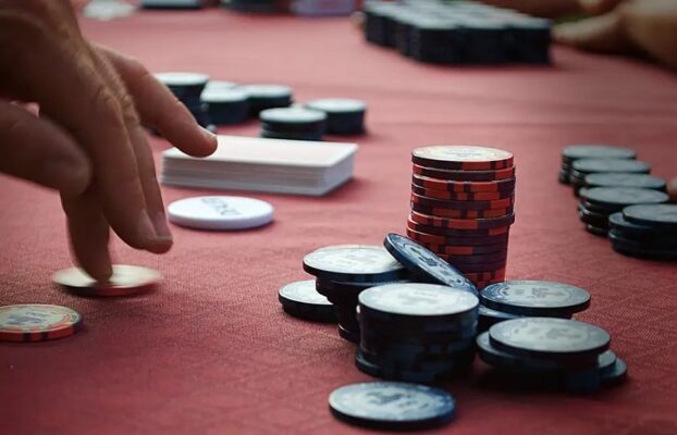 Những điều cần biết trong Poker