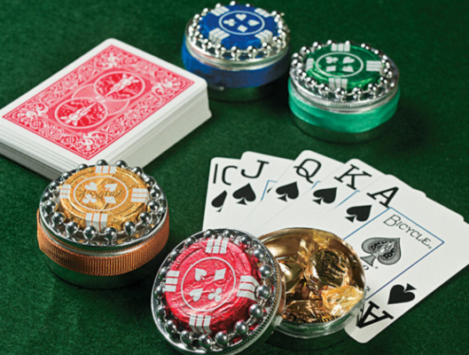 Poker cách chơi như thế nào và luật ra sao?