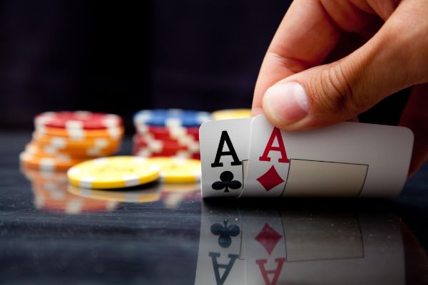 Kinh nghiệm khi chơi Xì dách hoàng kim Sin88 hiệu quả